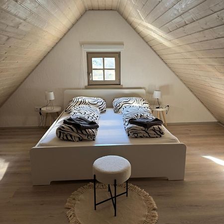Apartament Pres-Lak Tarján Zewnętrze zdjęcie