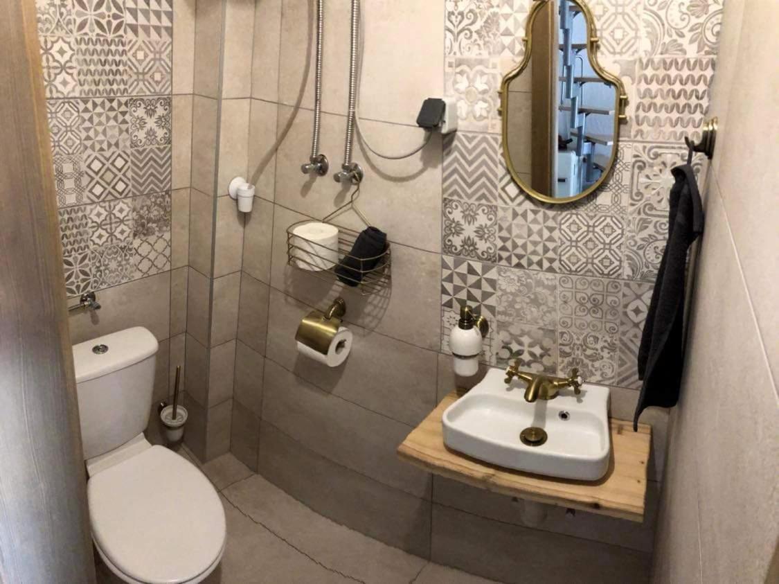 Apartament Pres-Lak Tarján Zewnętrze zdjęcie