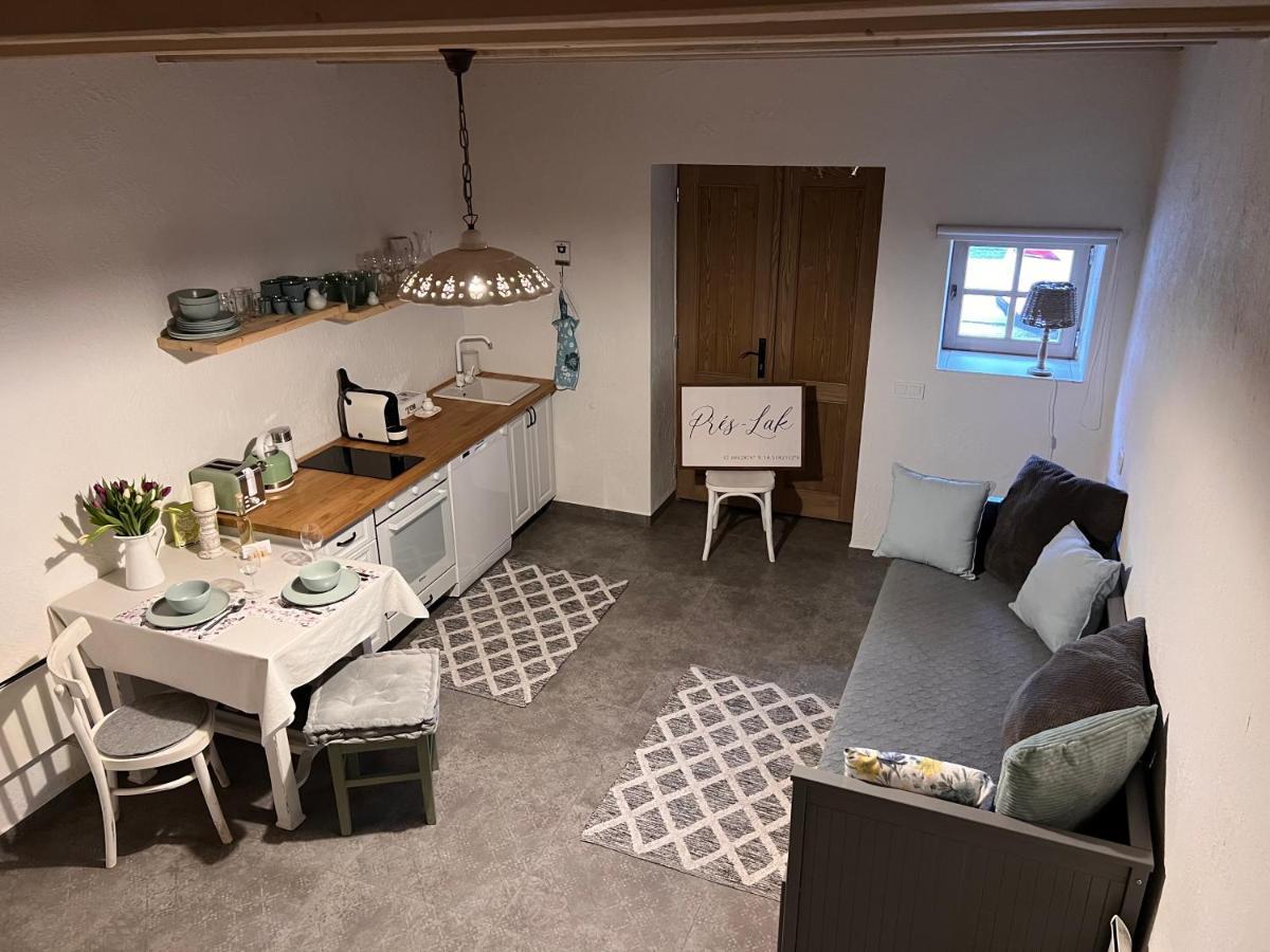 Apartament Pres-Lak Tarján Zewnętrze zdjęcie