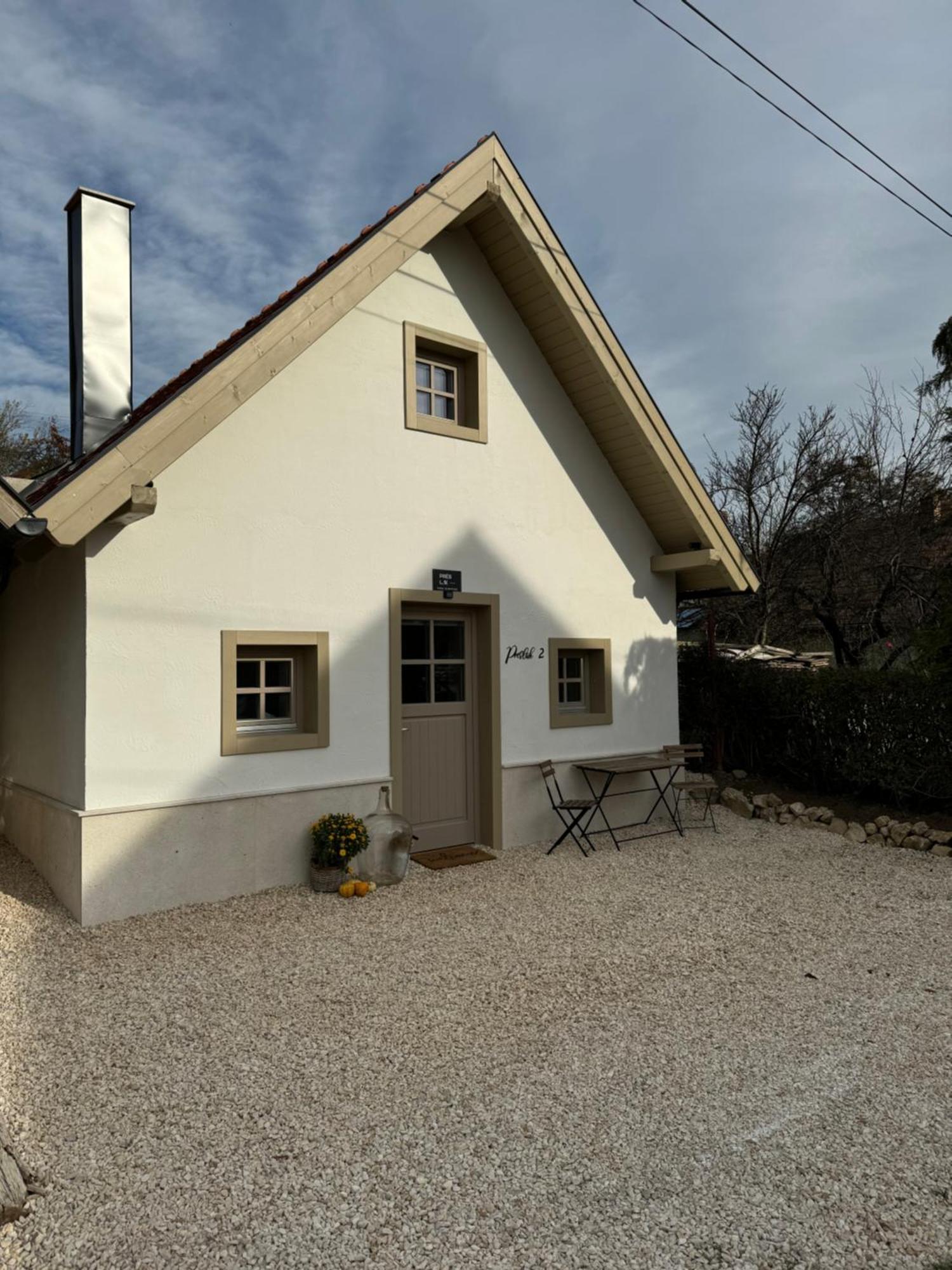 Apartament Pres-Lak Tarján Zewnętrze zdjęcie