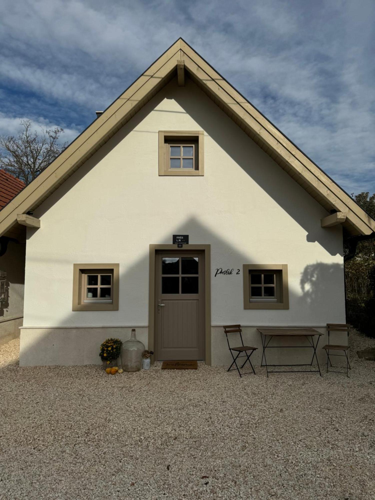 Apartament Pres-Lak Tarján Zewnętrze zdjęcie